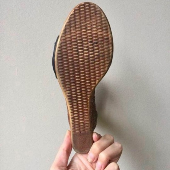 Black platform / wedges - Picture 6 of 6